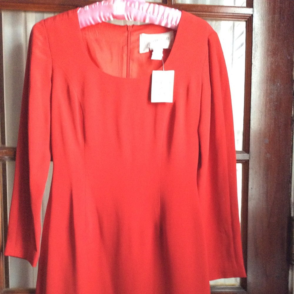 Mini red dress